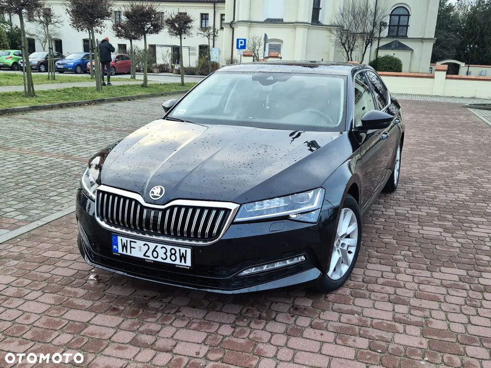 Skoda Superb 2.0 TDI SCR Style DSG - 2