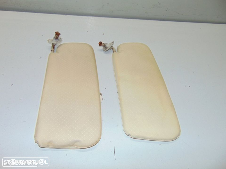 Ford Anglia - palas de sol - 1