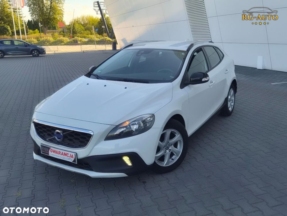 Volvo V40 Cross Country - 14
