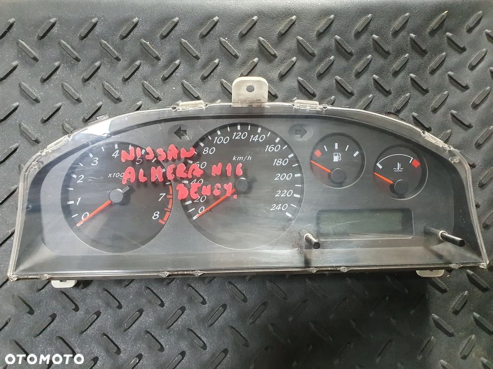 NISSAN ALMERA N16 BENZYNA LICZNIK ZEGARY PRĘDKOŚCIOMIERZ BM506 - 1