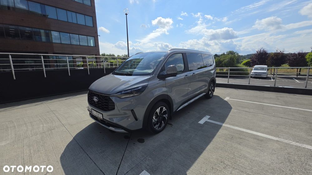 Ford Tourneo Custom - 18