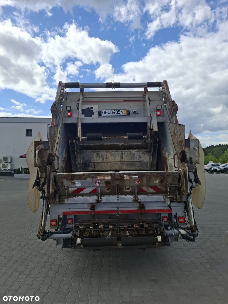 Mercedes-Benz ANTOS 2640 EURO 6, ZOELLER MAGNUM, BRAMA KP 7 sprowadzony z DE - 15
