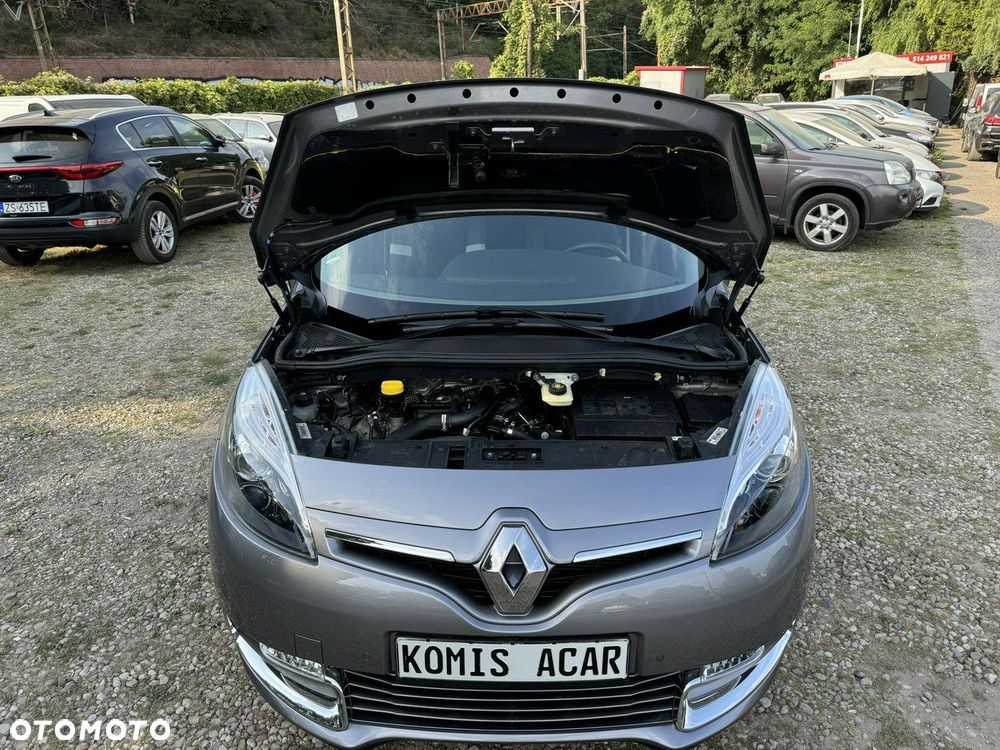 Renault Grand Scenic - 10