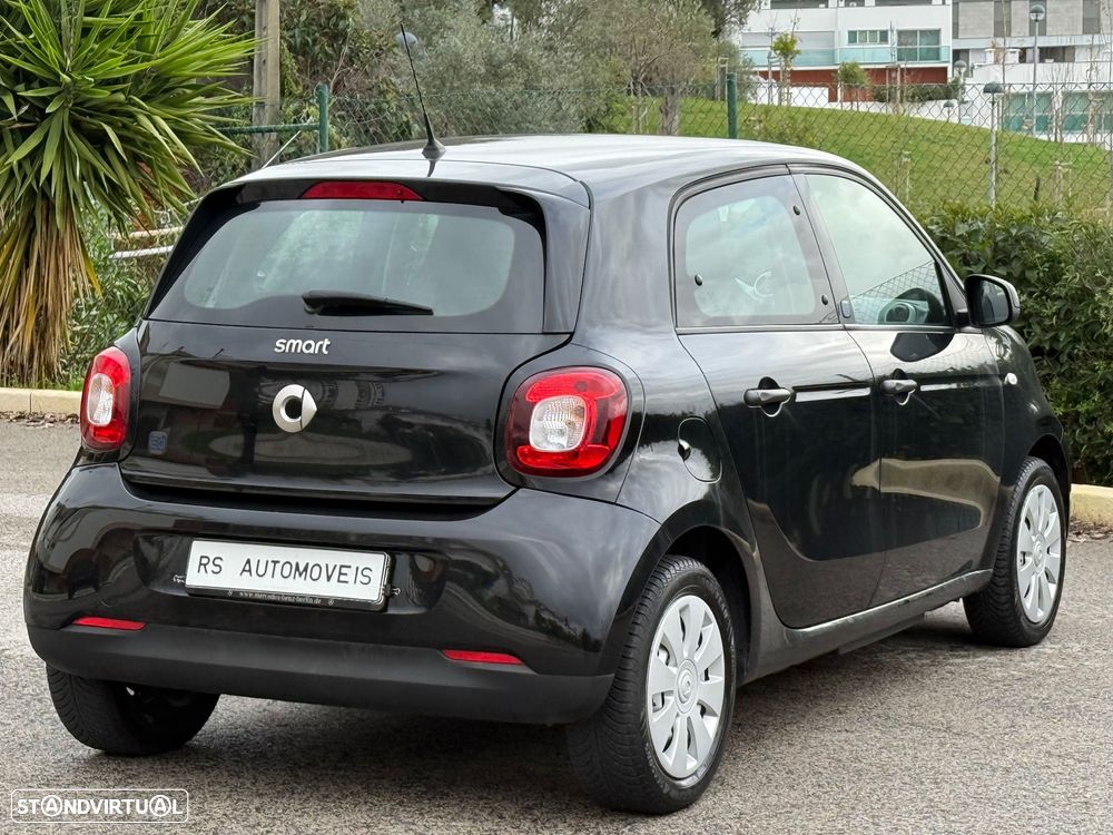 Smart ForFour EQ - 22