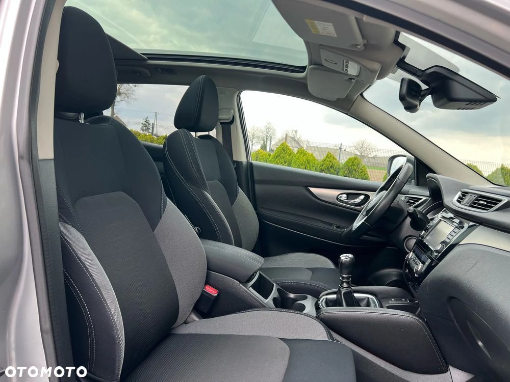 Nissan Qashqai - 12