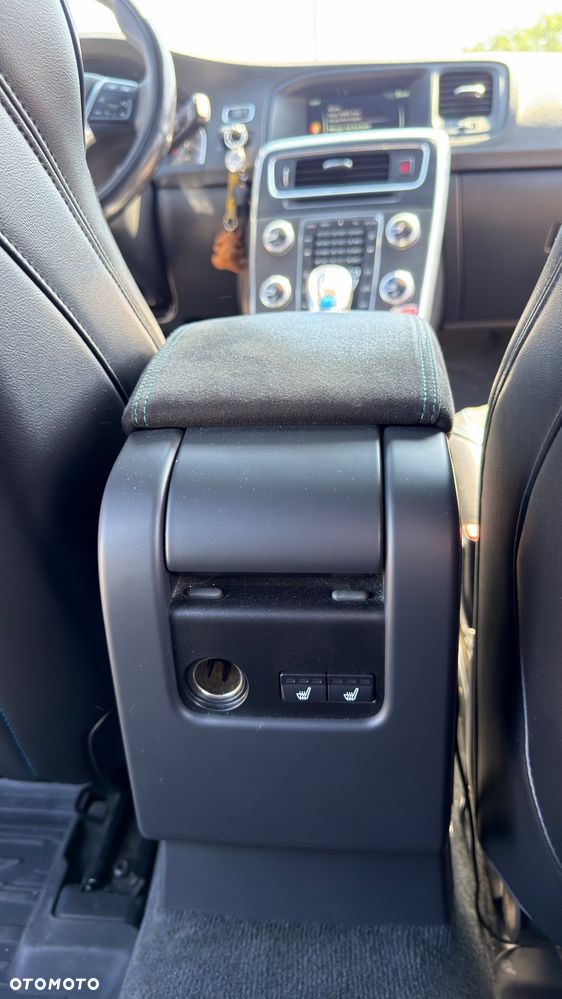 Volvo S60 - 14