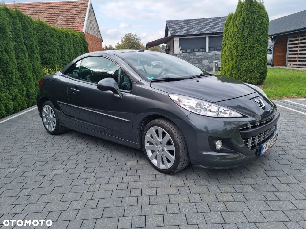 Peugeot 207 CC 1.6 Intense - 11