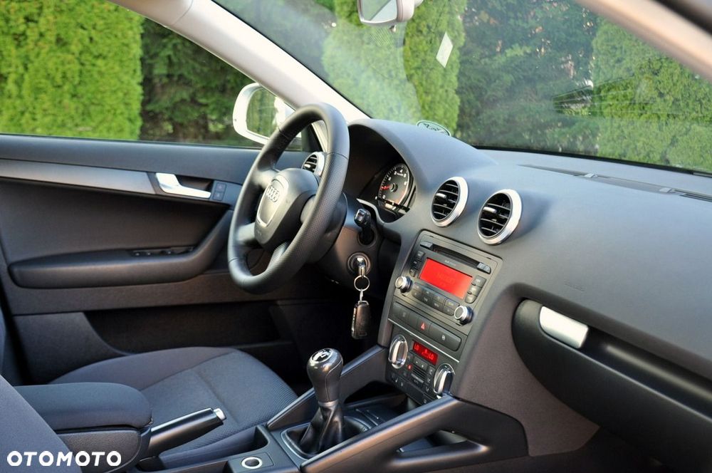 Audi A3 Sportback - 18