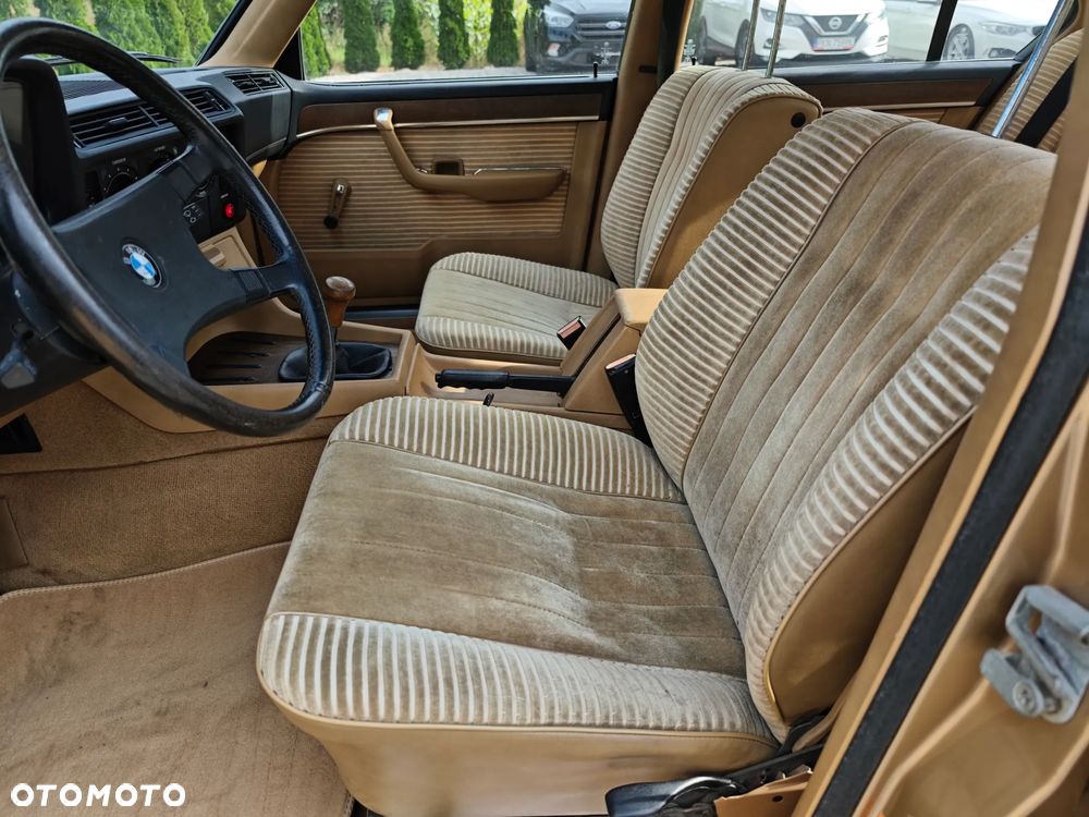 BMW Seria 7 732 i - 21