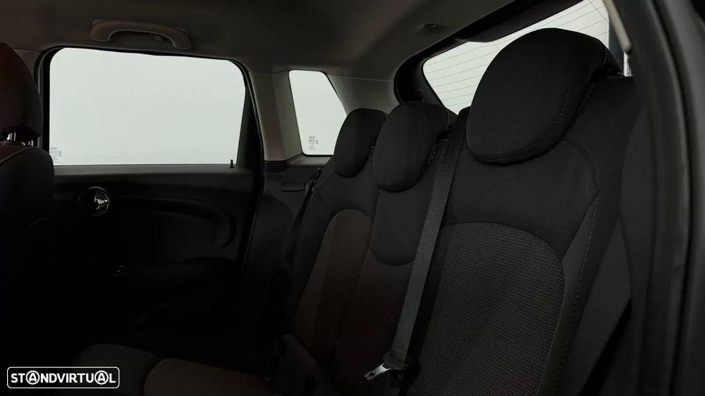 MINI 5 Portas Cooper D - 26