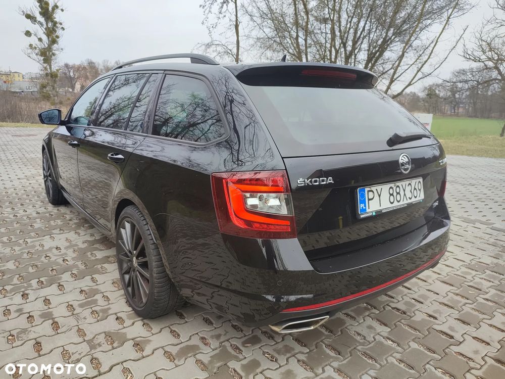 Skoda Octavia 2.0 TSI RS 230 - 10