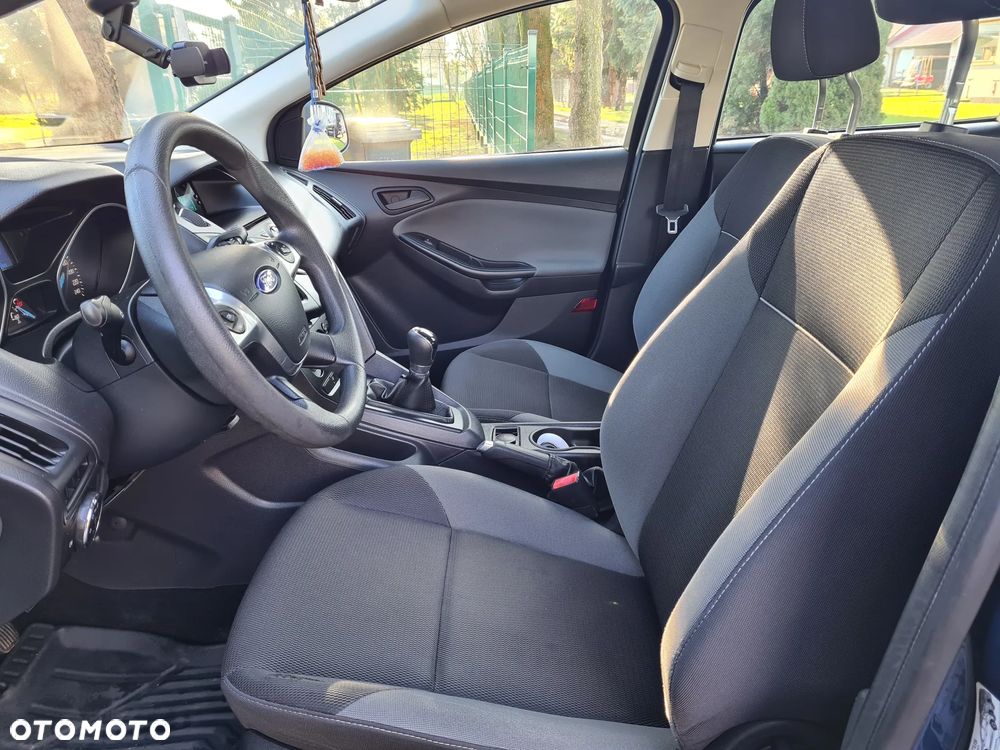 Ford Focus - 4