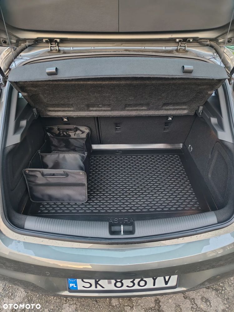 Opel Astra 1.2 T Edition S&S - 12