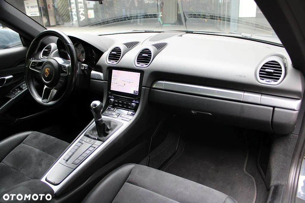 Porsche 718 Cayman Standard - 26