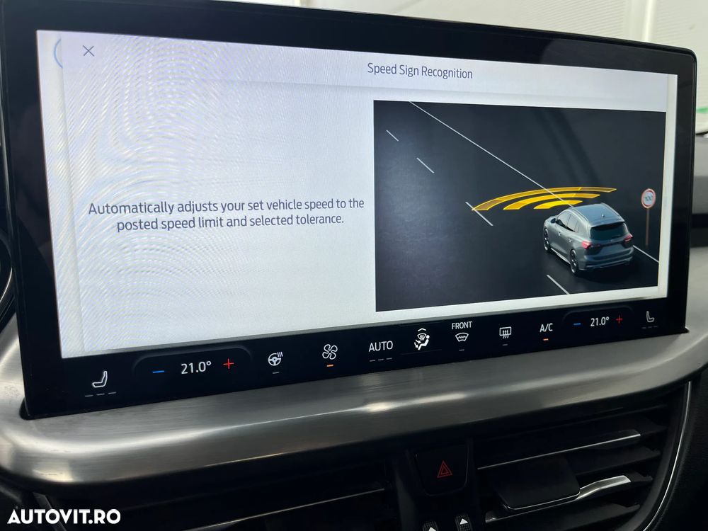 Ford Focus 1.5 EcoBlue Start-Stopp-System Aut. TITANIUM X - 34