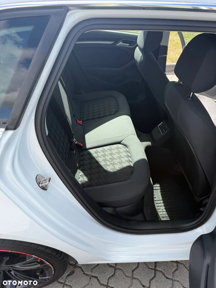 Audi A3 Sportback - 20