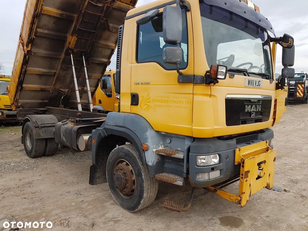 MAN TGM 18.290 4x4 piaskarka solarka wywrotka manual 2011