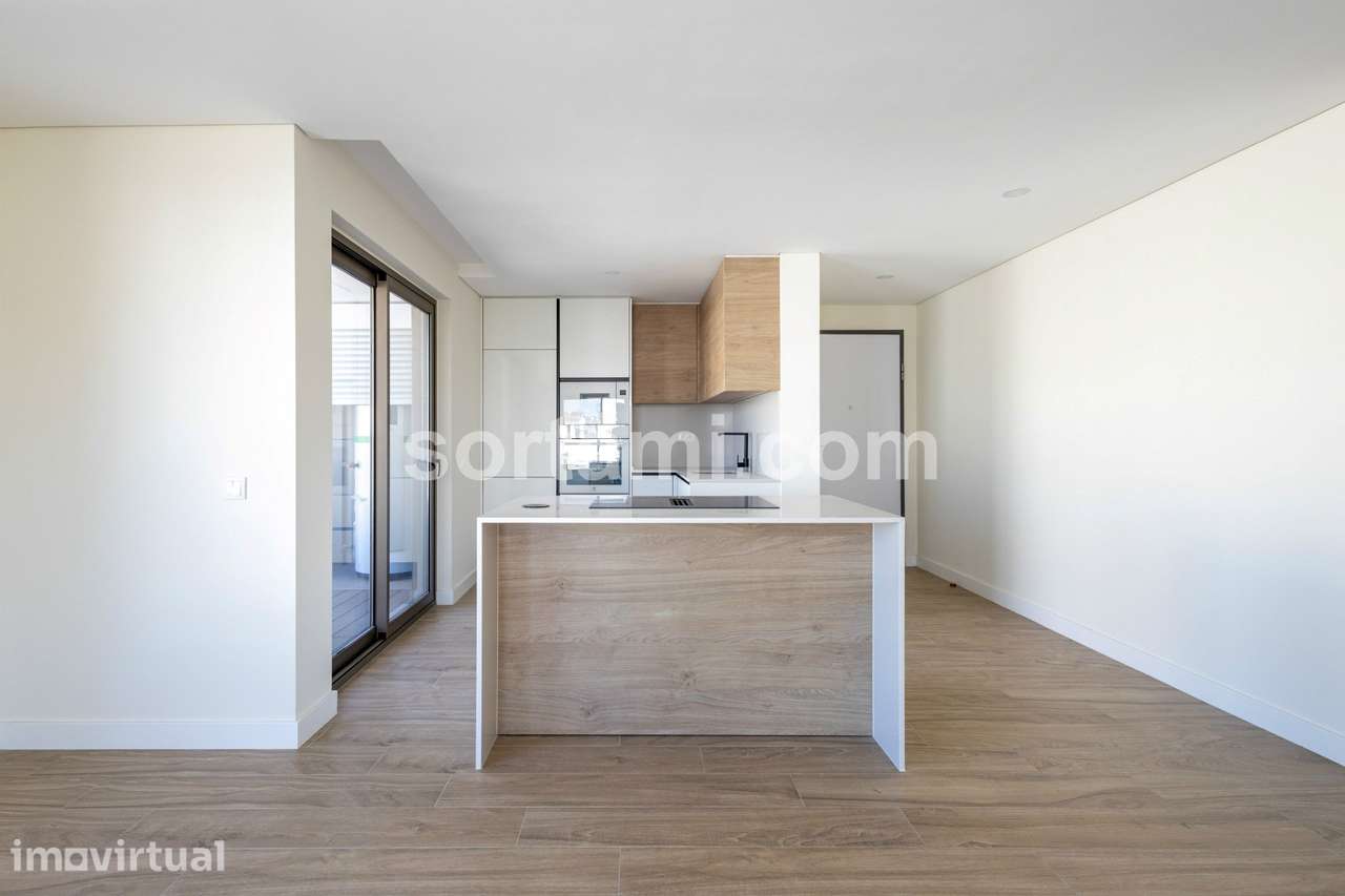 Apartamento T2 Venda em Quarteira,Loulé - Grande imagem: 2/14