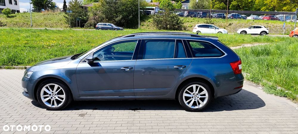 Skoda Octavia 2.0 TDI Style DSG - 2