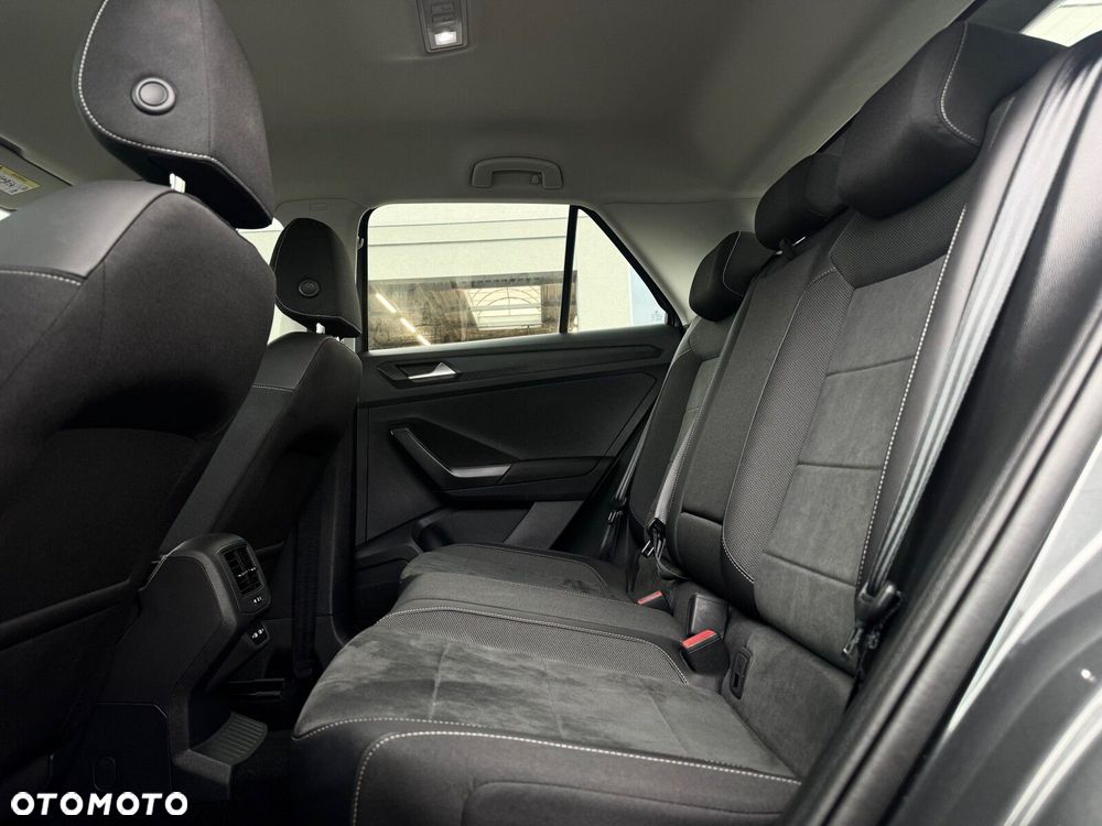 Volkswagen T-Roc 1.5 TSI Style DSG - 17