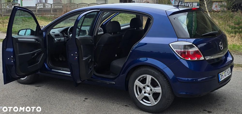 Opel Astra 1.8 Edition Plus - 16