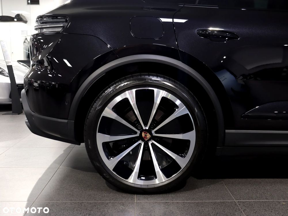 Porsche Macan 100kWh - 13