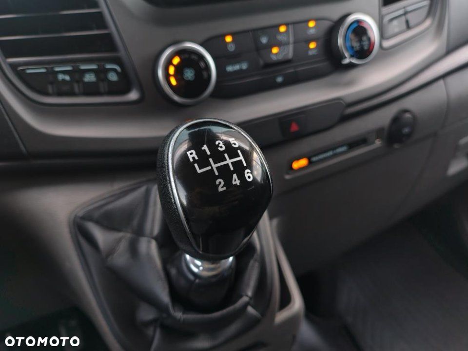 Ford Transit Custom - 25