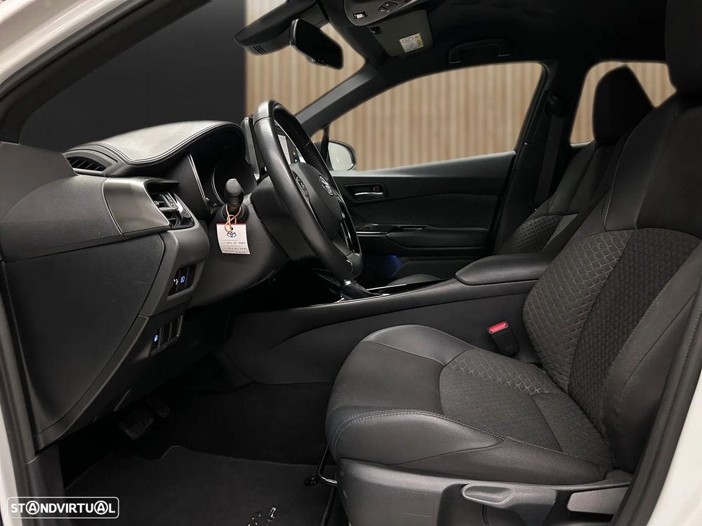 Toyota C-HR 1.8 HSD Exclusive - 10