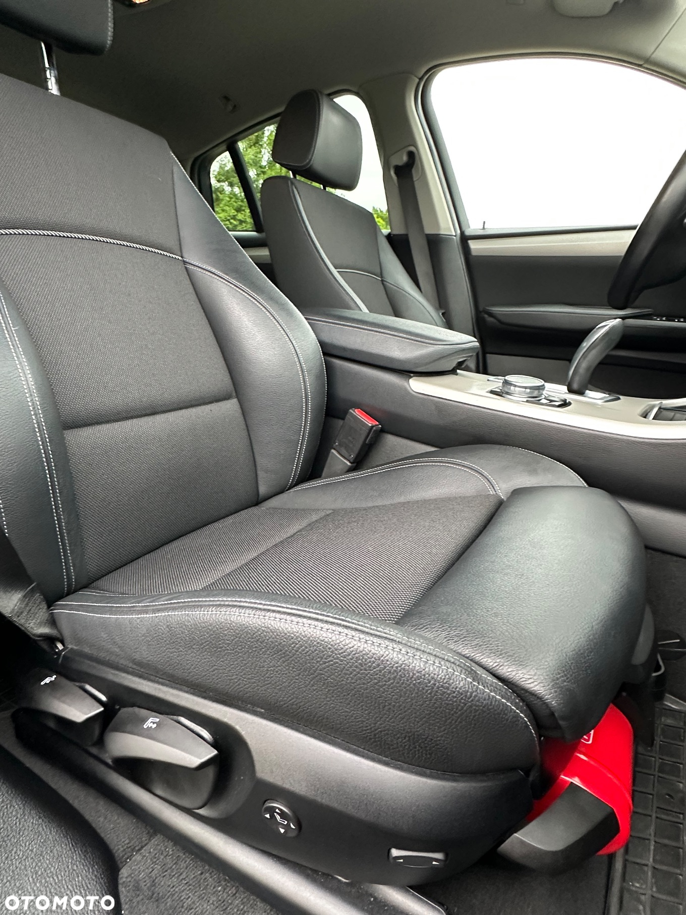 BMW X4 xDrive20d - 12