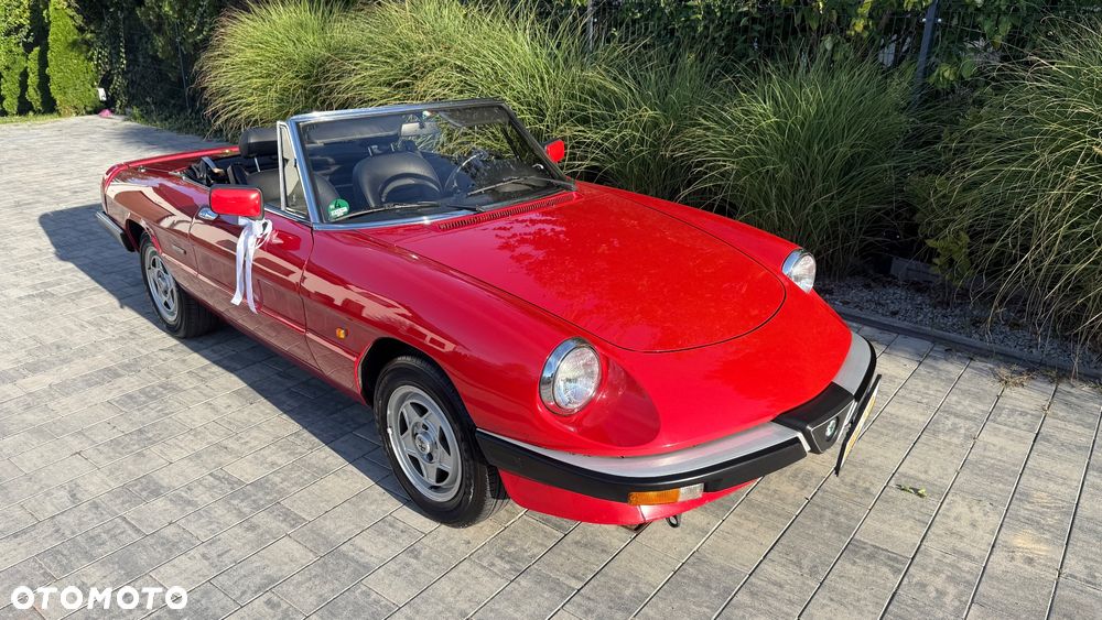 Alfa Romeo Spider 2.0 - 12