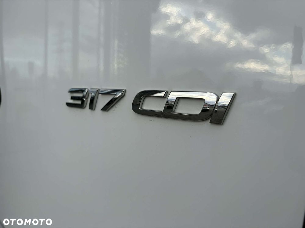 Mercedes-Benz Sprinter - 7