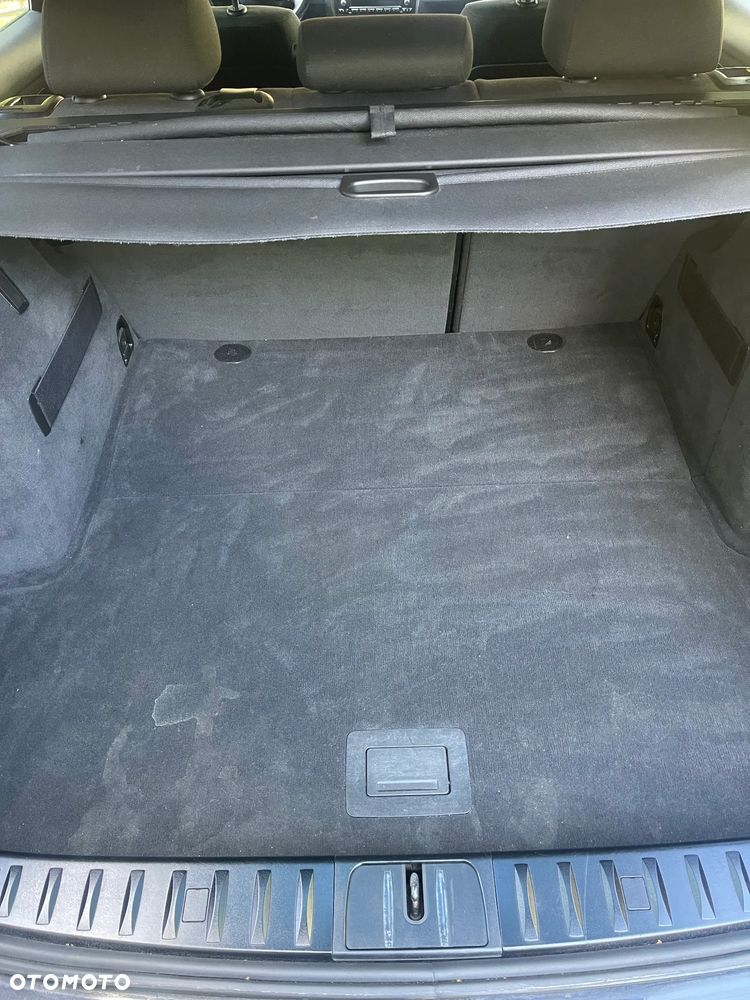 BMW Seria 3 318i Edition Lifestyle - 9