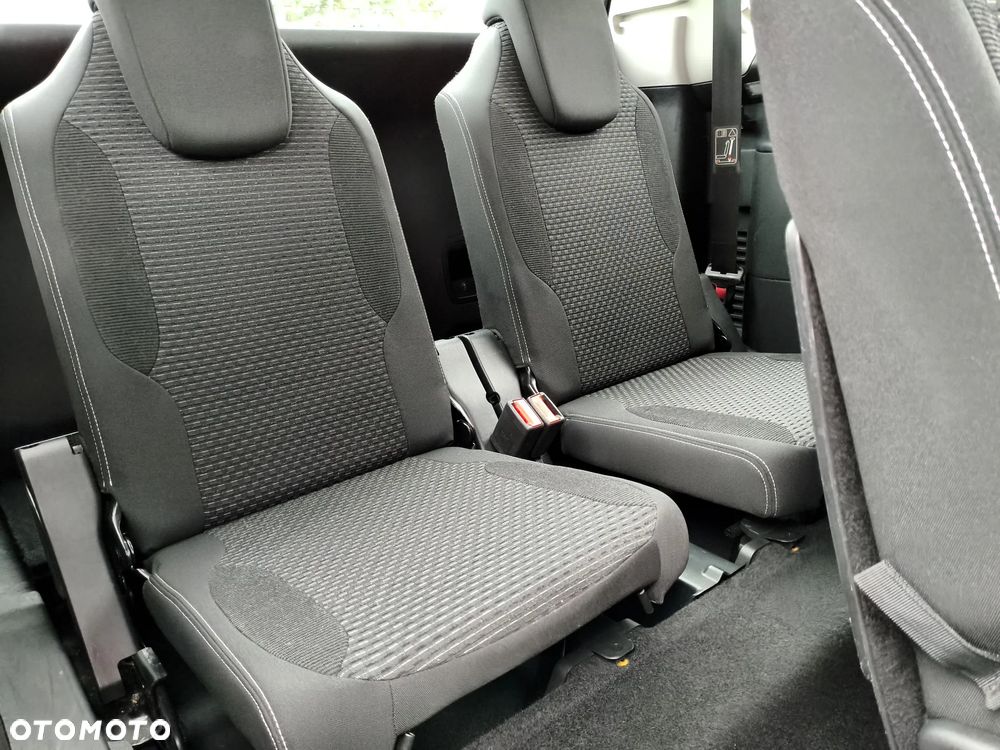 Citroën C4 Grand Picasso - 16