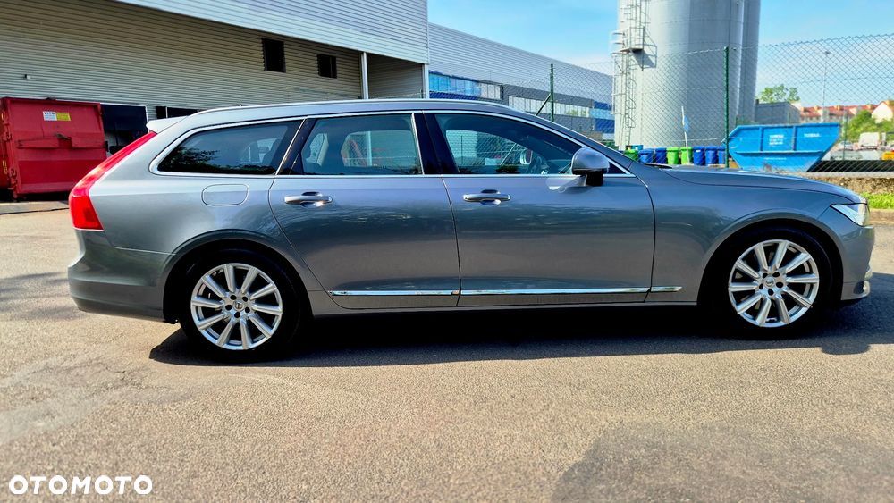 Volvo V90 D5 AWD Geartronic Inscription - 11