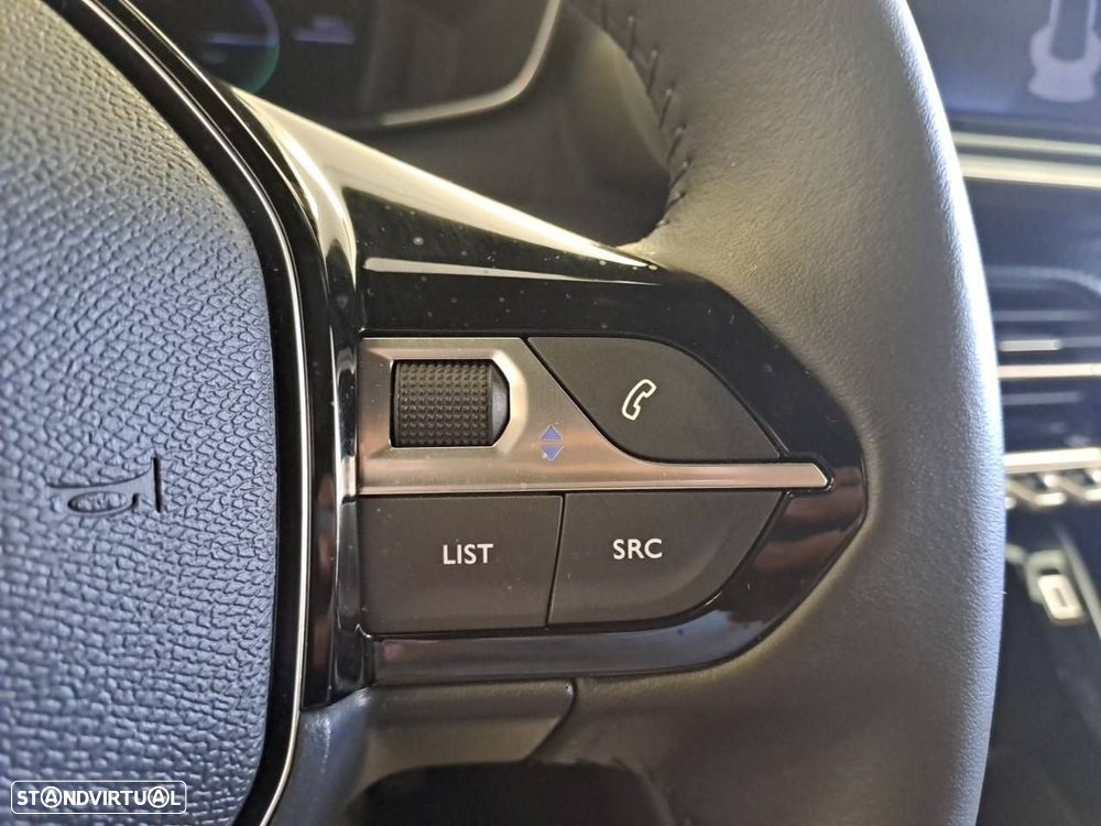 Peugeot e-2008 54 kWh Allure - 16