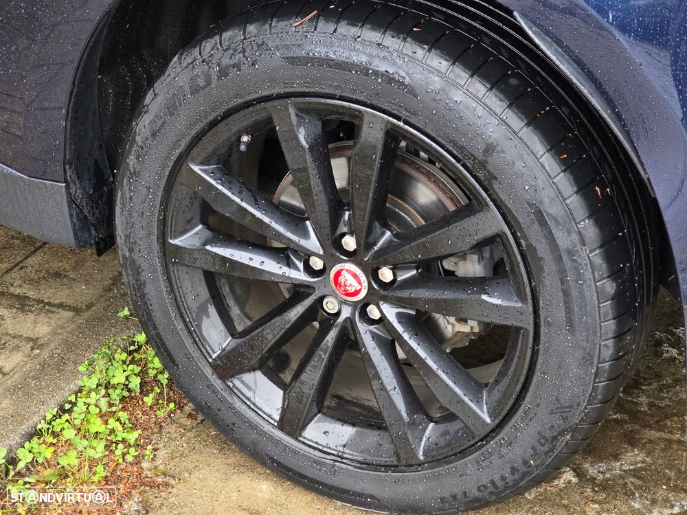 Jaguar F-Pace 20d Aut. Portfolio - 19