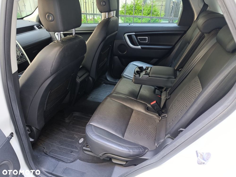 Land Rover Discovery Sport 2.0 TD4 Pure - 29