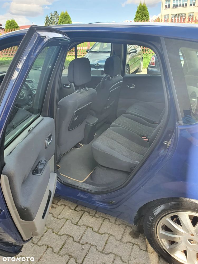 Renault Scenic - 5