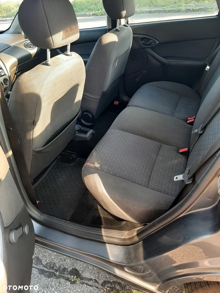 Ford Focus 1.6 FX Silver - 11