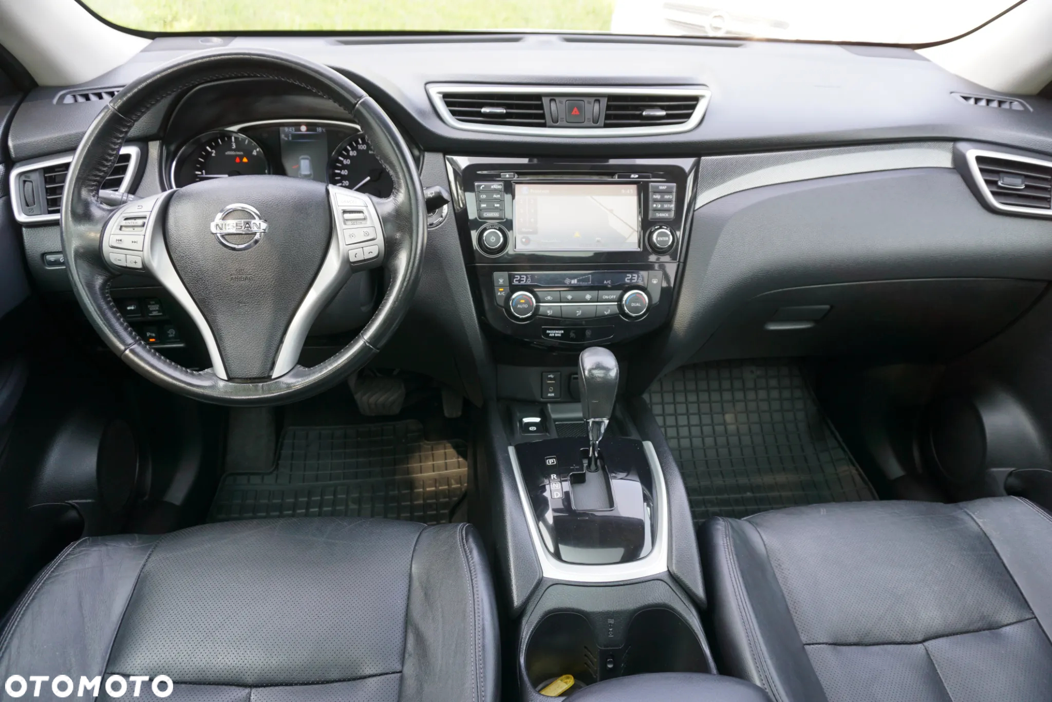 Nissan X-Trail 1.6 DCi N-Connecta 2WD Xtronic 7os - 16