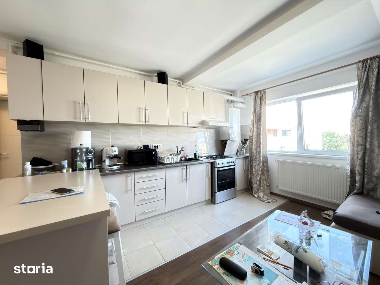 Apartament 3 camere, Semidecomandat, 57 mp utili, etaj 2 - Dumbravita — fotografia 1