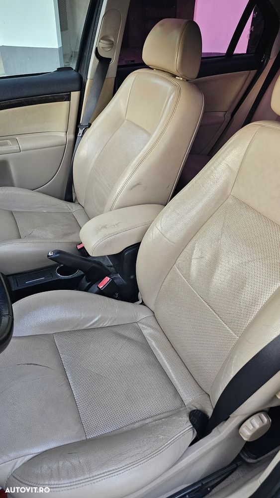 Ford Mondeo 2.0TDCi Aut. Ghia - 11