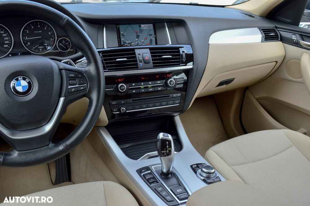 BMW X4 xDrive20i AT Advantage - 28