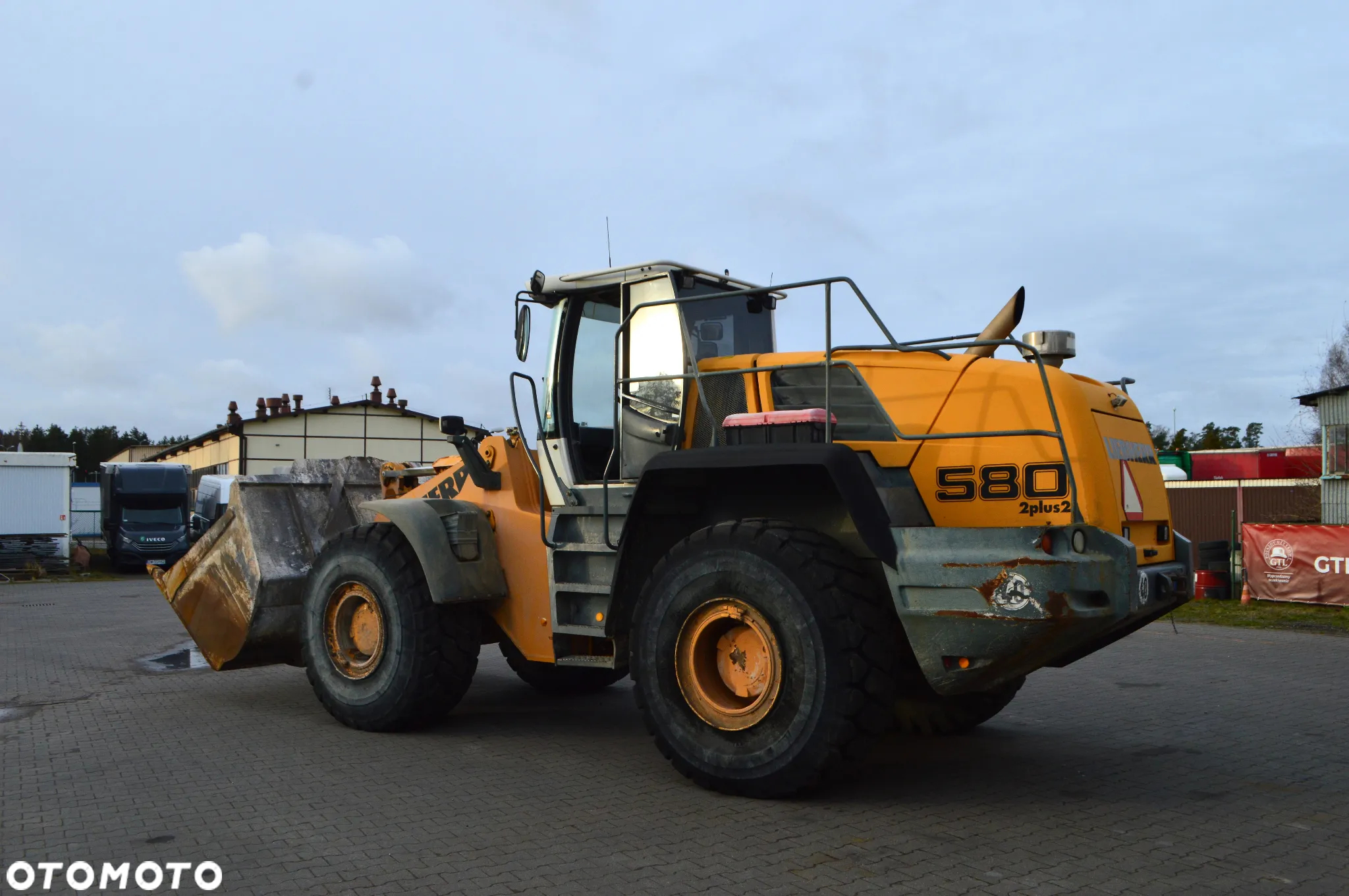 Liebherr L580 2PLUS2 - 3
