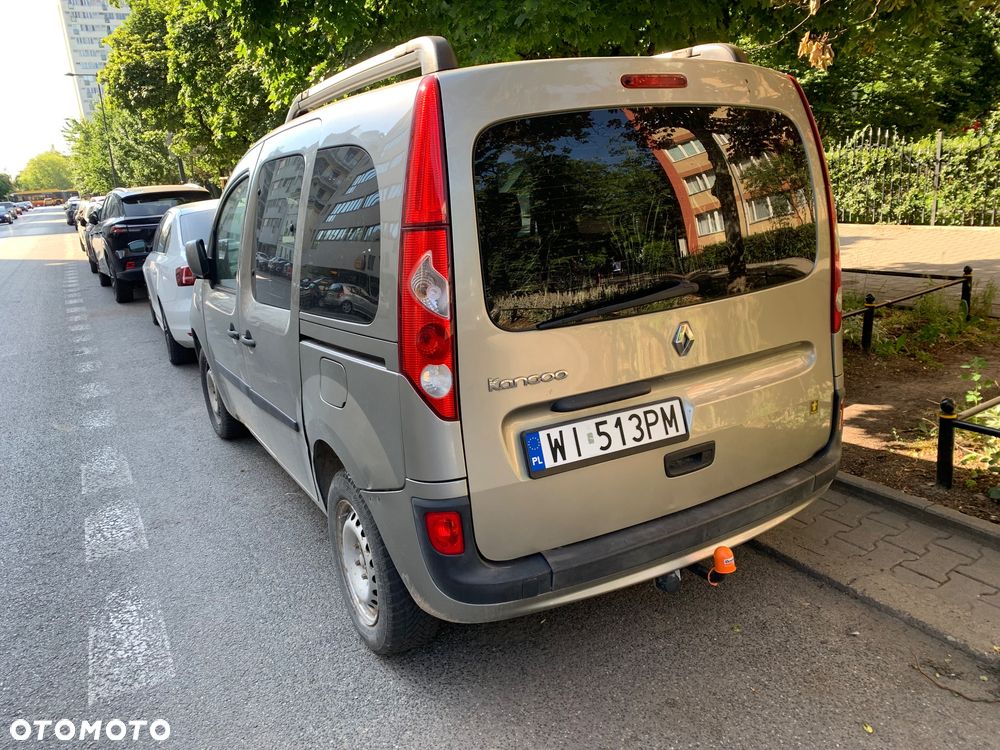 Renault Kangoo 1.6 8V Oasis - 5