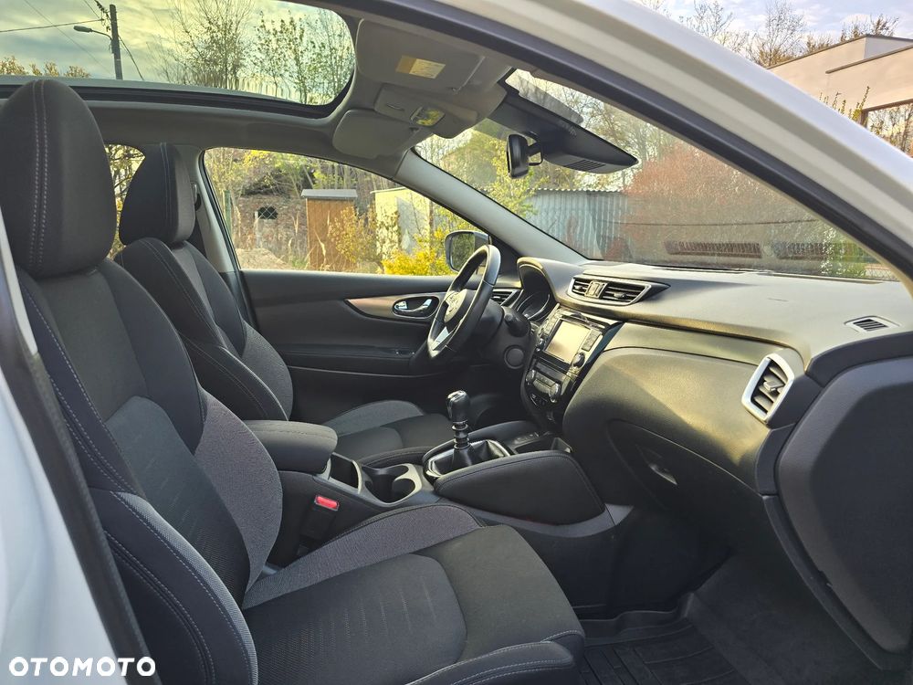 Nissan Qashqai 1.6 DIG-T Tekna - 13