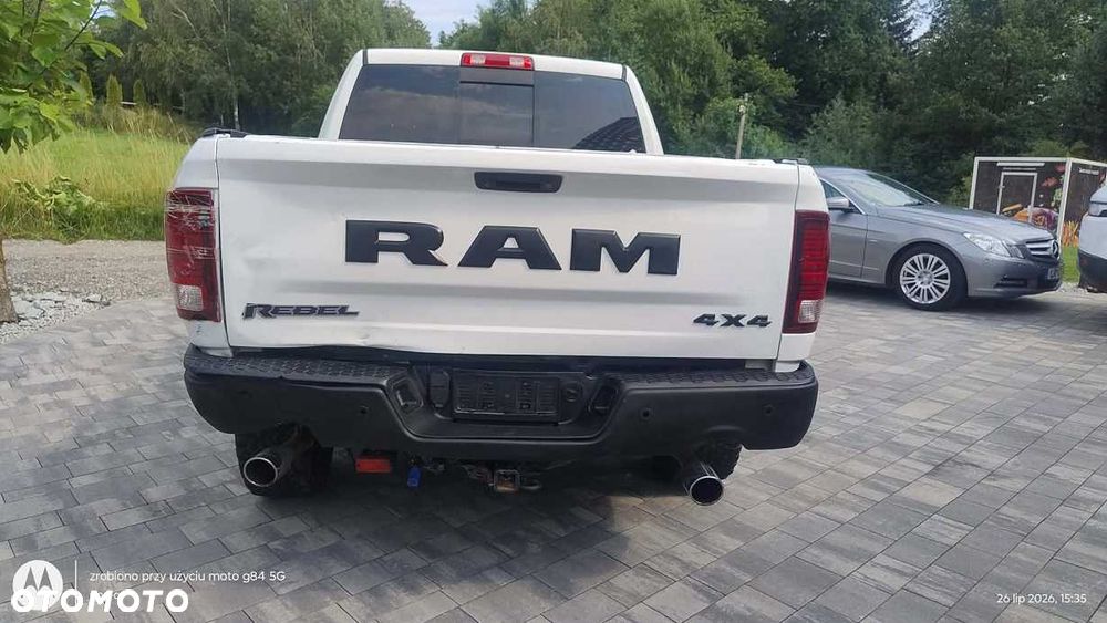 Dodge RAM - 6