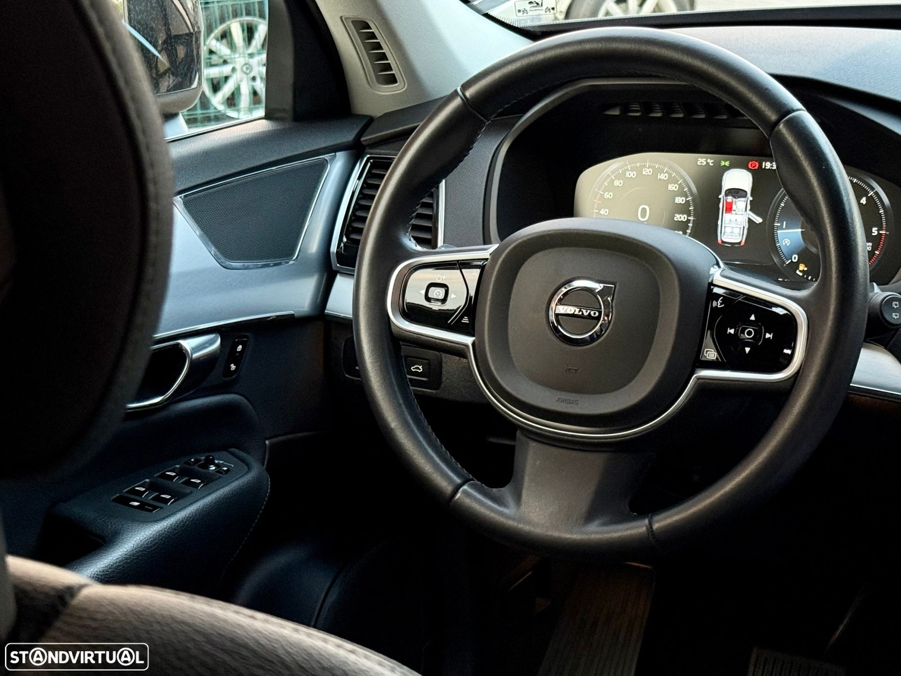 Volvo XC 90 2.0 D4 Momentum - 10