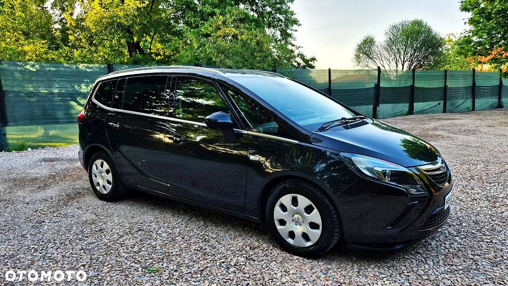 Opel Zafira 1.4 T Cosmo EU6 - 9