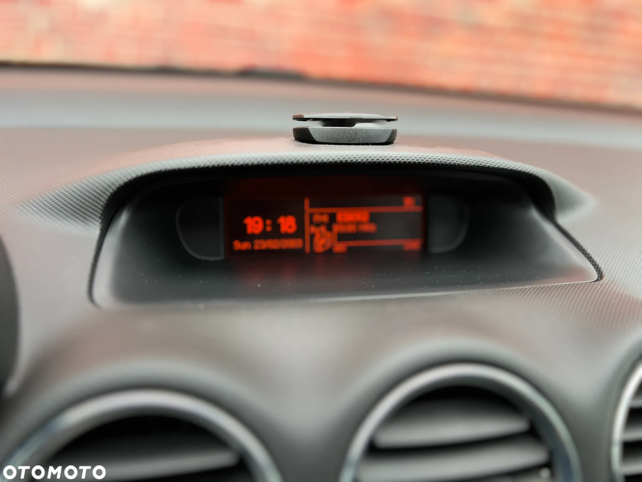Peugeot 308 - 24